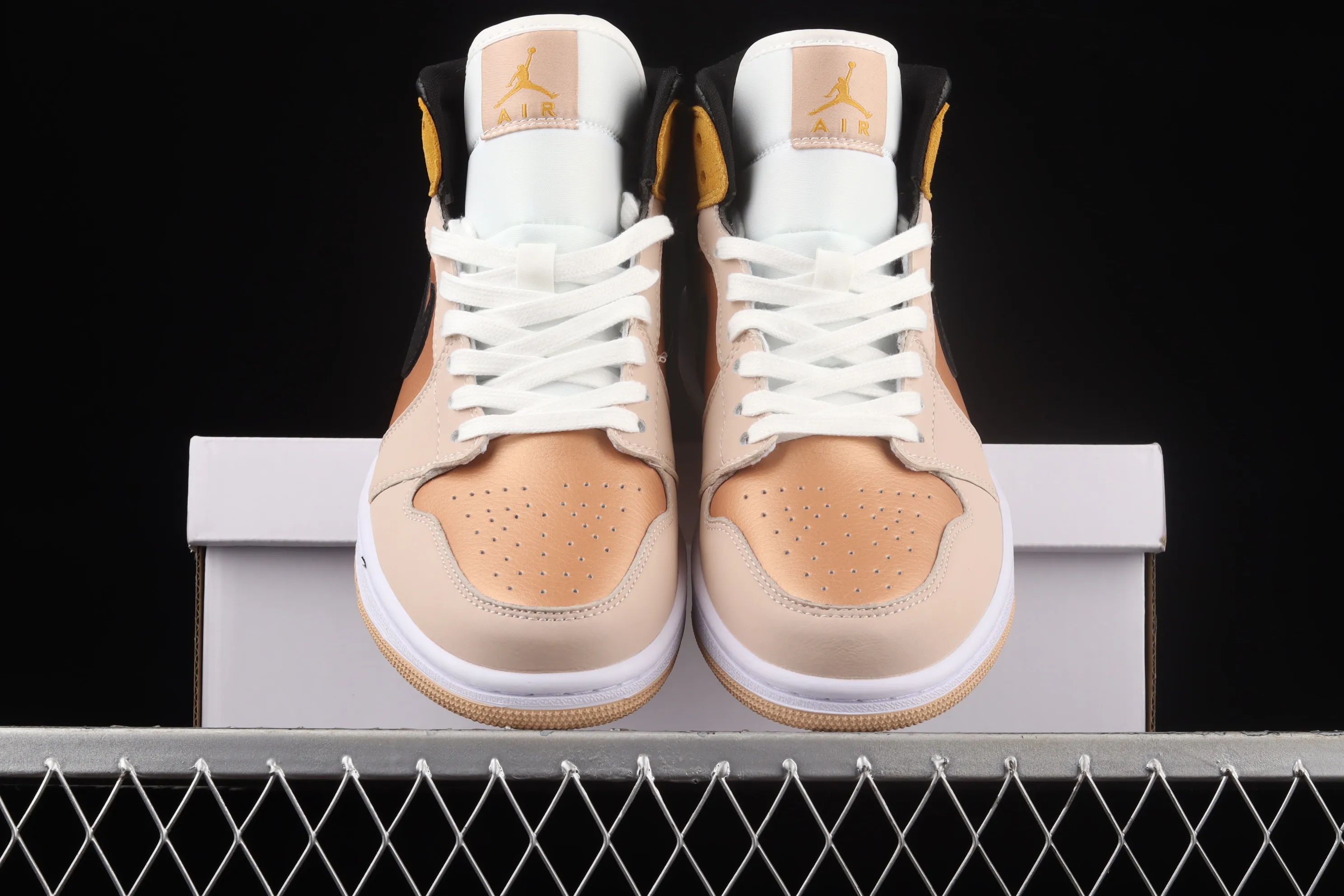 All Categories Air Jordan Jordan Series Basketball Shoes Air Jordan 1 Mid Different Versions Air Jordan 1 Mid SE "Particle Beige" AJ1 Qiao 1 Rock Tea Bronze China Basketball Shoes DD2224-200